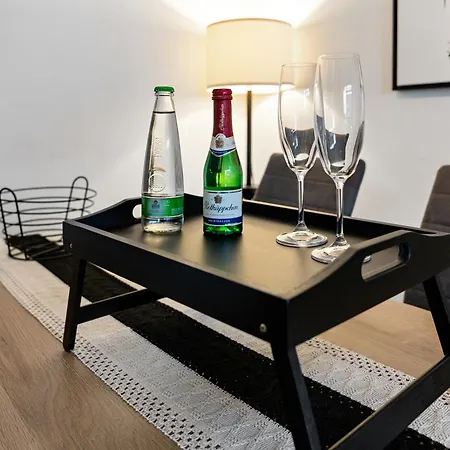 Modern Style Business - Office - Kitchen - Balcony *