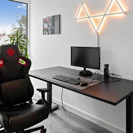 Modern Style Business - Office - Kitchen - Balcony *