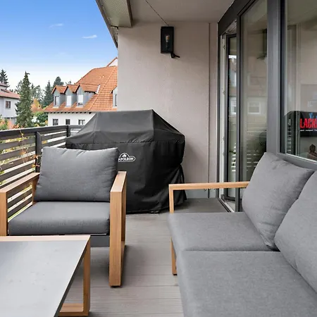 Modern Style Business - Office - Kitchen - Balcony Herzogenaurach
